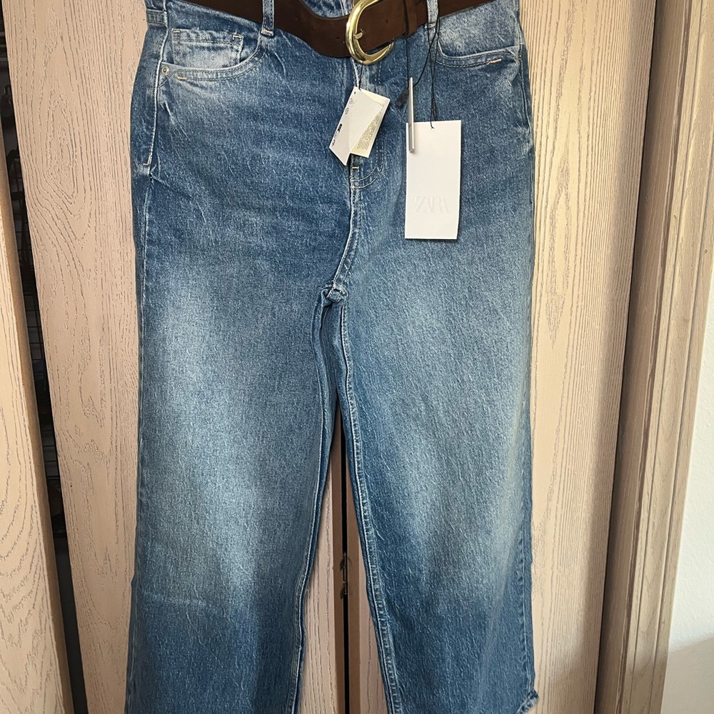 Zara Women’s Classic Denim Straight Jeans